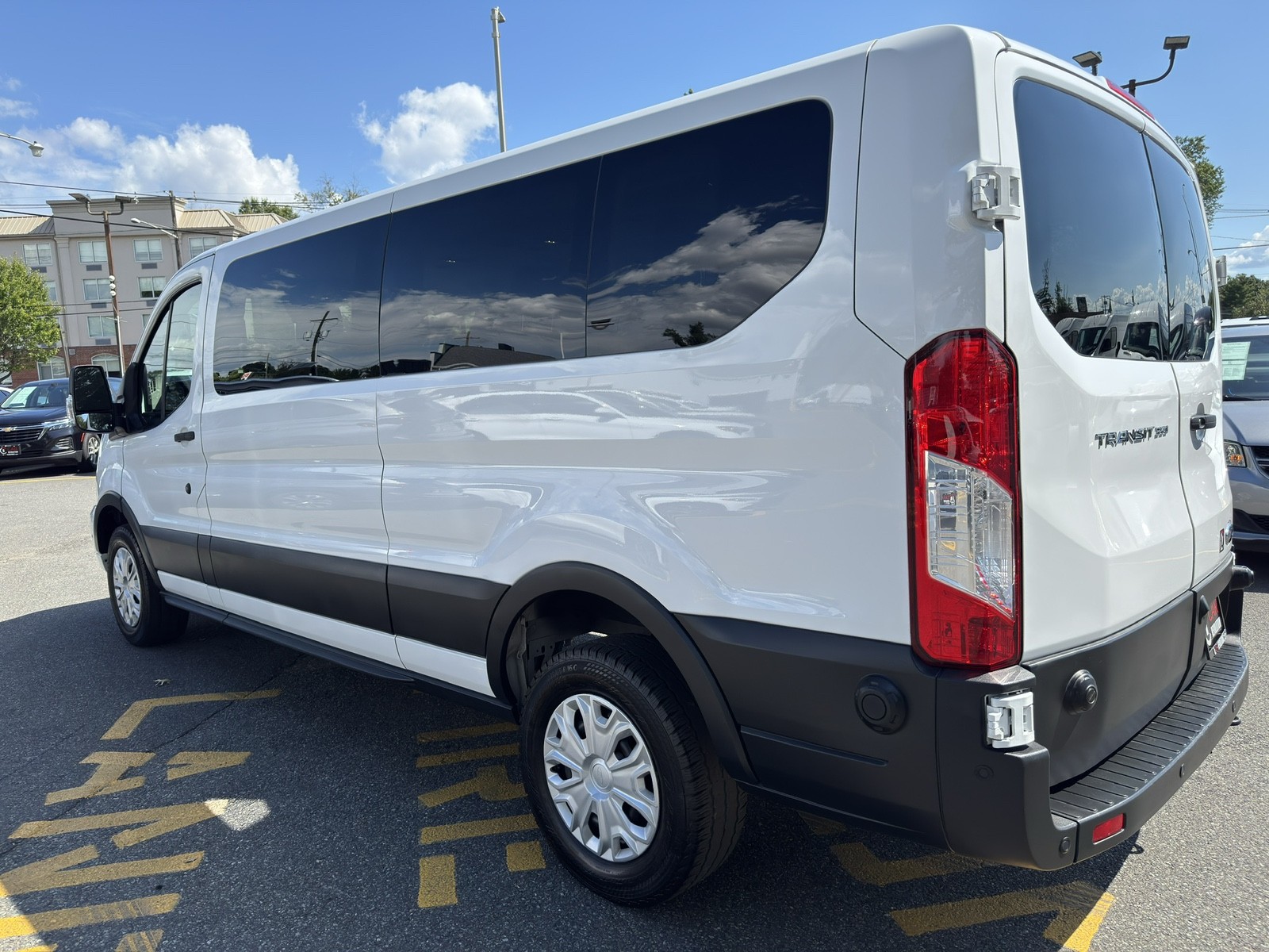 2024 Ford Transit photo 4