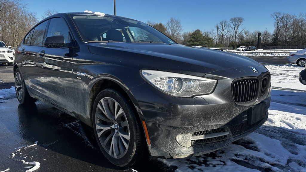 2012 BMW 5 Series 550i's photo