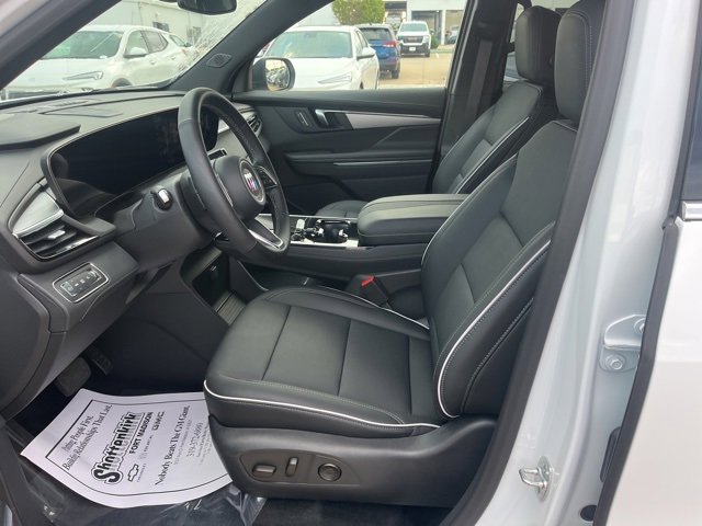 2025 Buick Enclave Preferred photo 17