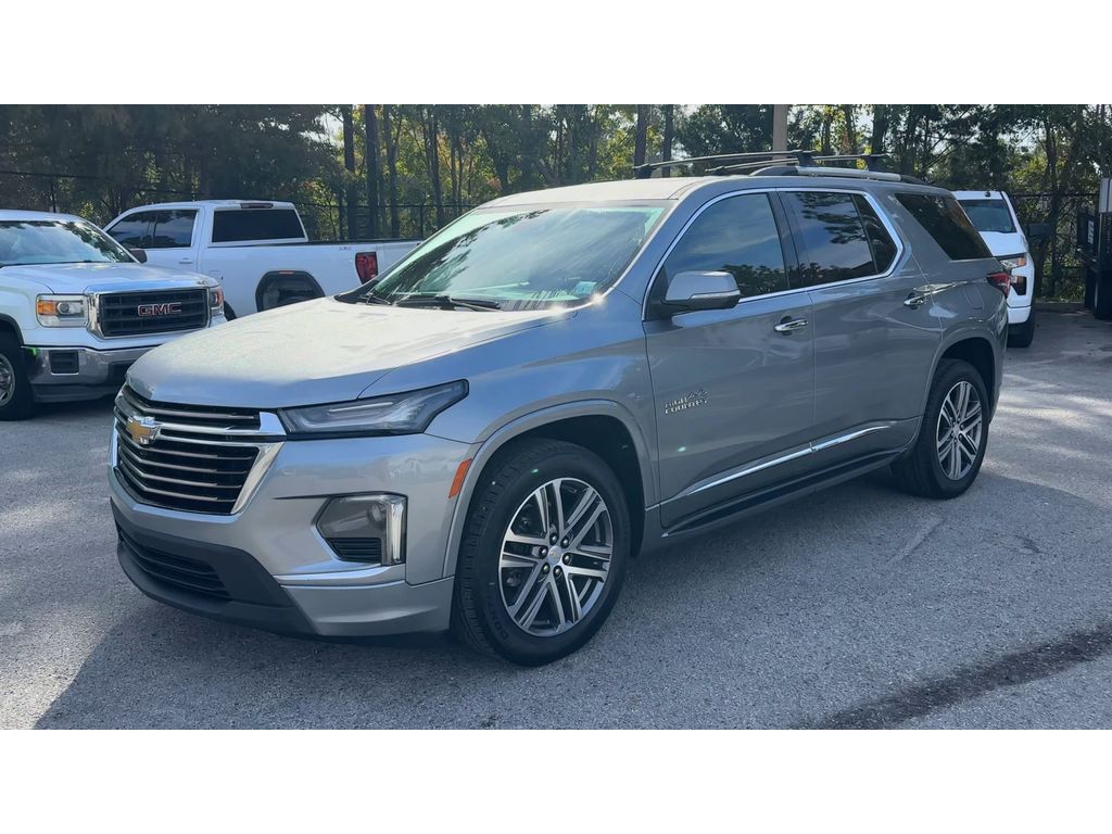 2023 Chevrolet Traverse High Country photo 3