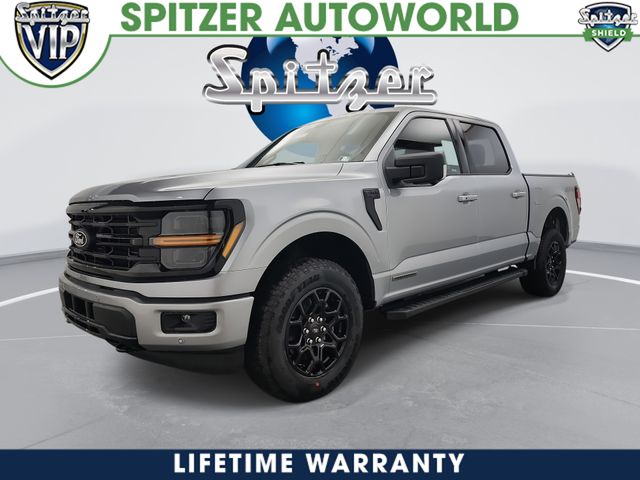 2025 Ford F-150 XLT's photo