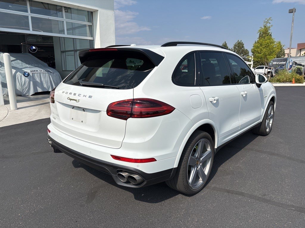 2017 Porsche Cayenne S photo 5