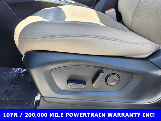 2023 Ford Explorer Limited photo 4