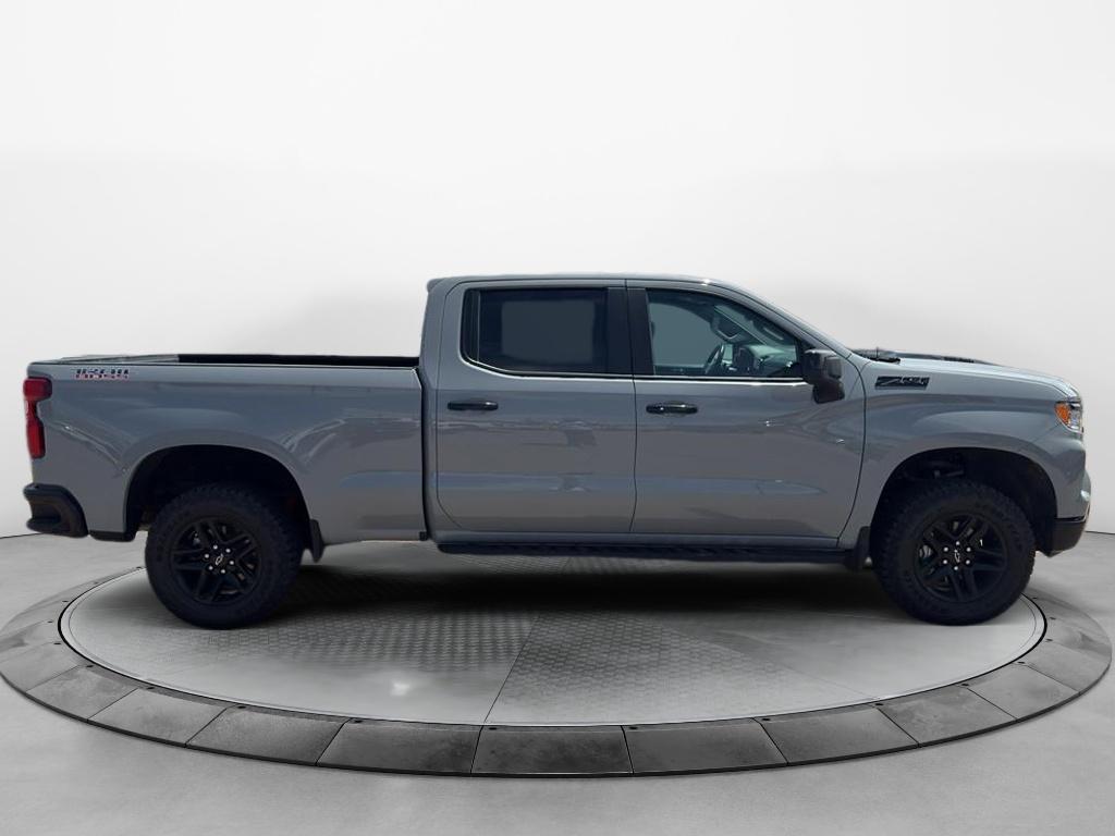 2024 Chevrolet Silverado 1500 LT Trail Boss photo 4