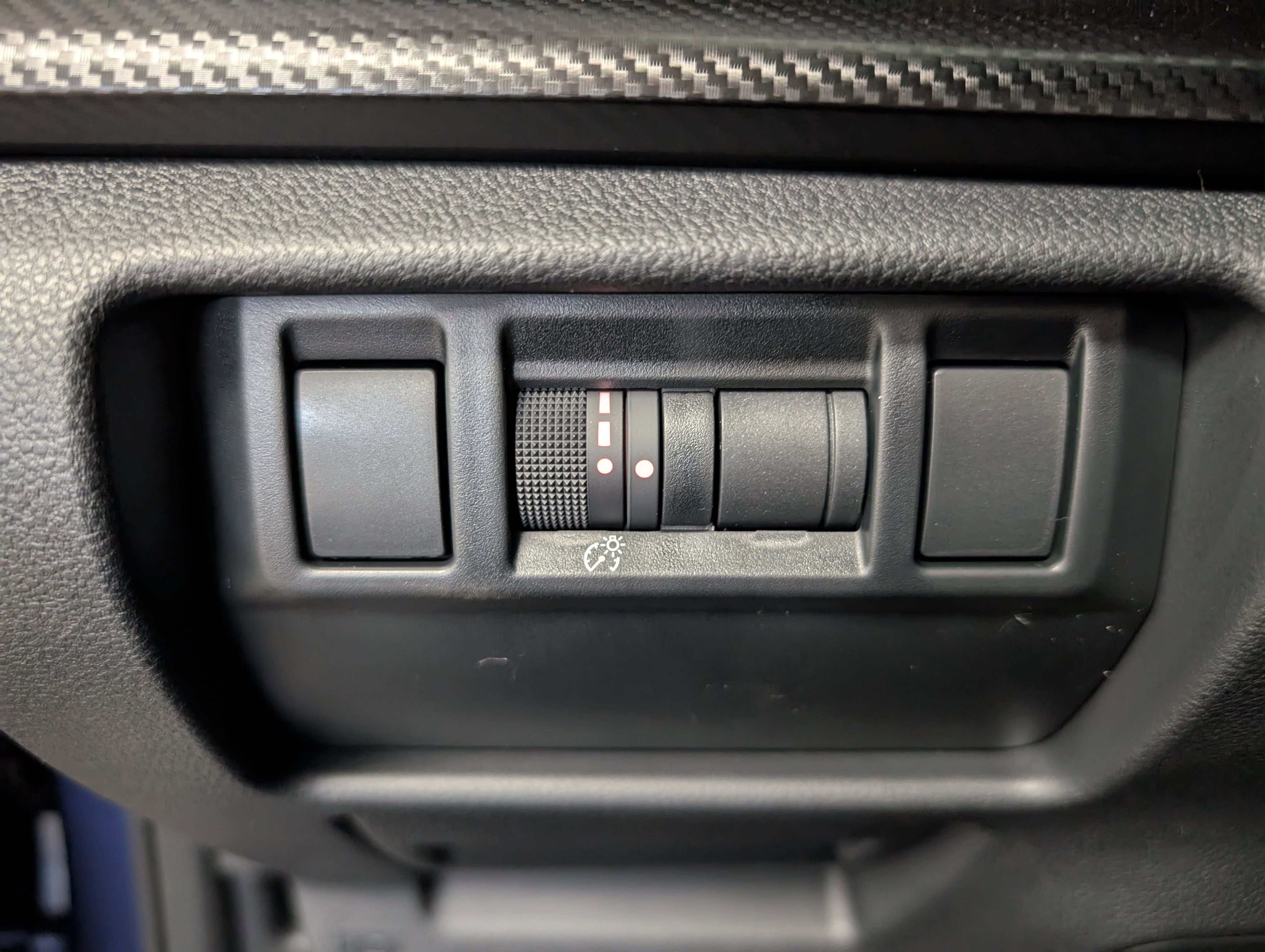 2025 Subaru Crosstrek Premium photo 11