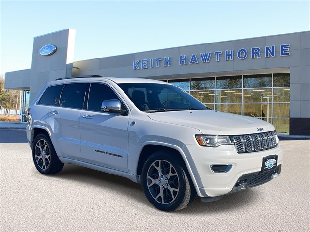 2019 Jeep Grand Cherokee Overland's photo