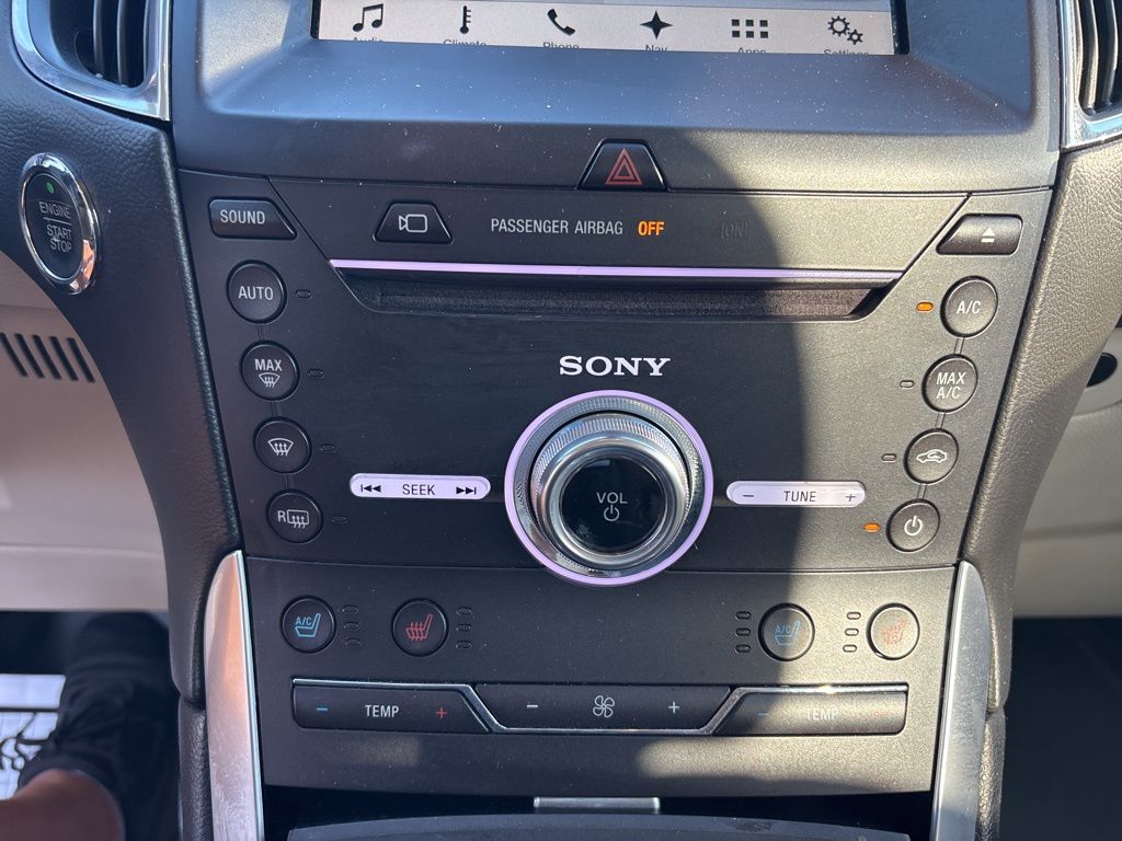 2018 Ford Edge Titanium photo 20