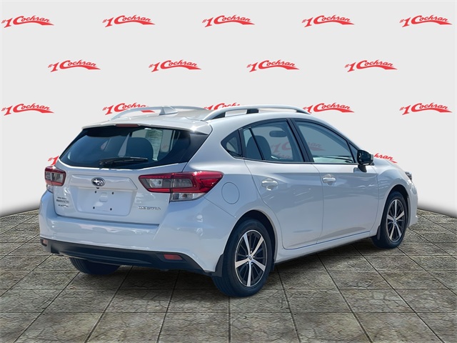 2023 Subaru Impreza Premium photo 2