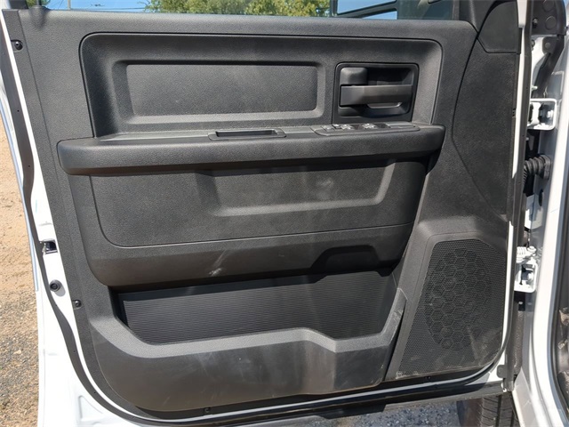 2026 Ram 2500 Tradesman photo 11