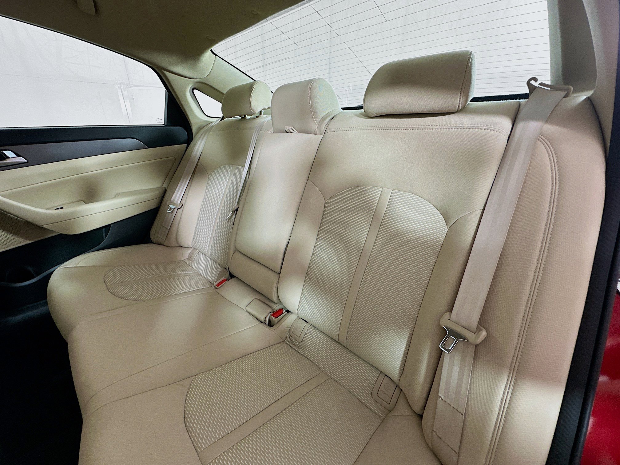 2015 Hyundai Sonata SE photo 21