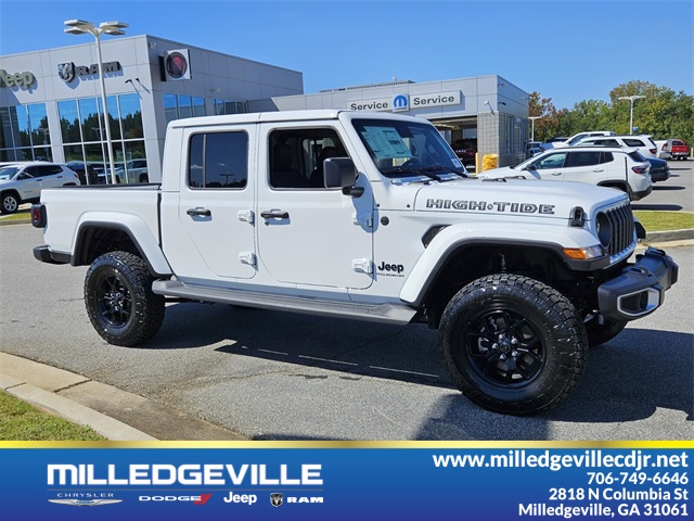 2025 Jeep Gladiator High Tide's photo