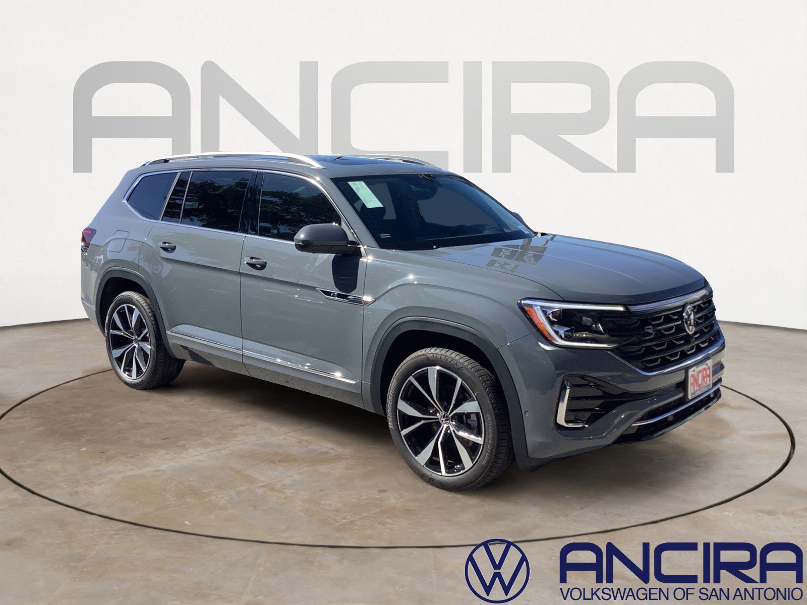 2025 Volkswagen Atlas SEL Premium R-Line's photo