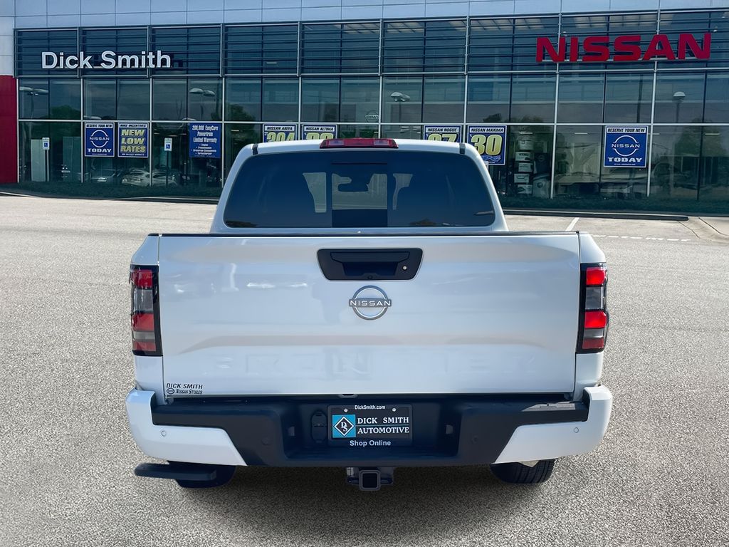 2026 Nissan Frontier Crew Cab SV photo 5