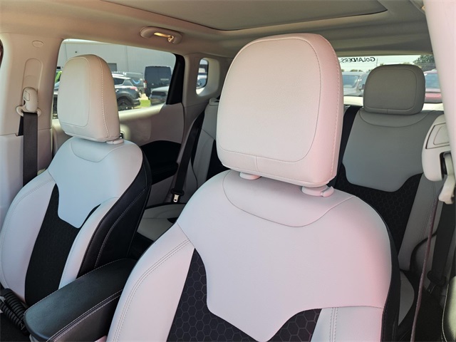 2020 Jeep Compass Latitude photo 28