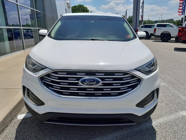 2021 Ford Edge SEL photo 4