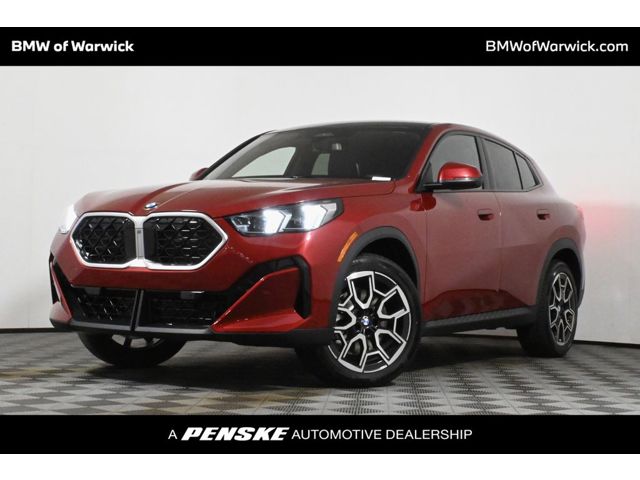 2026 BMW X2 28i's photo