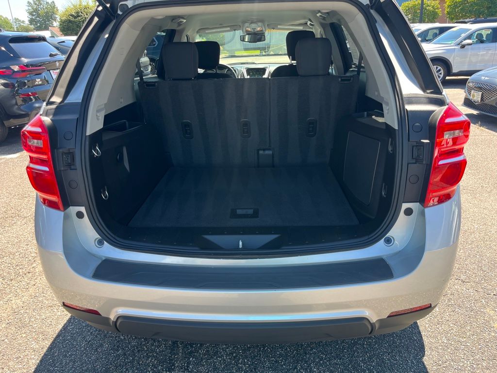 2016 Chevrolet Equinox LT photo 26