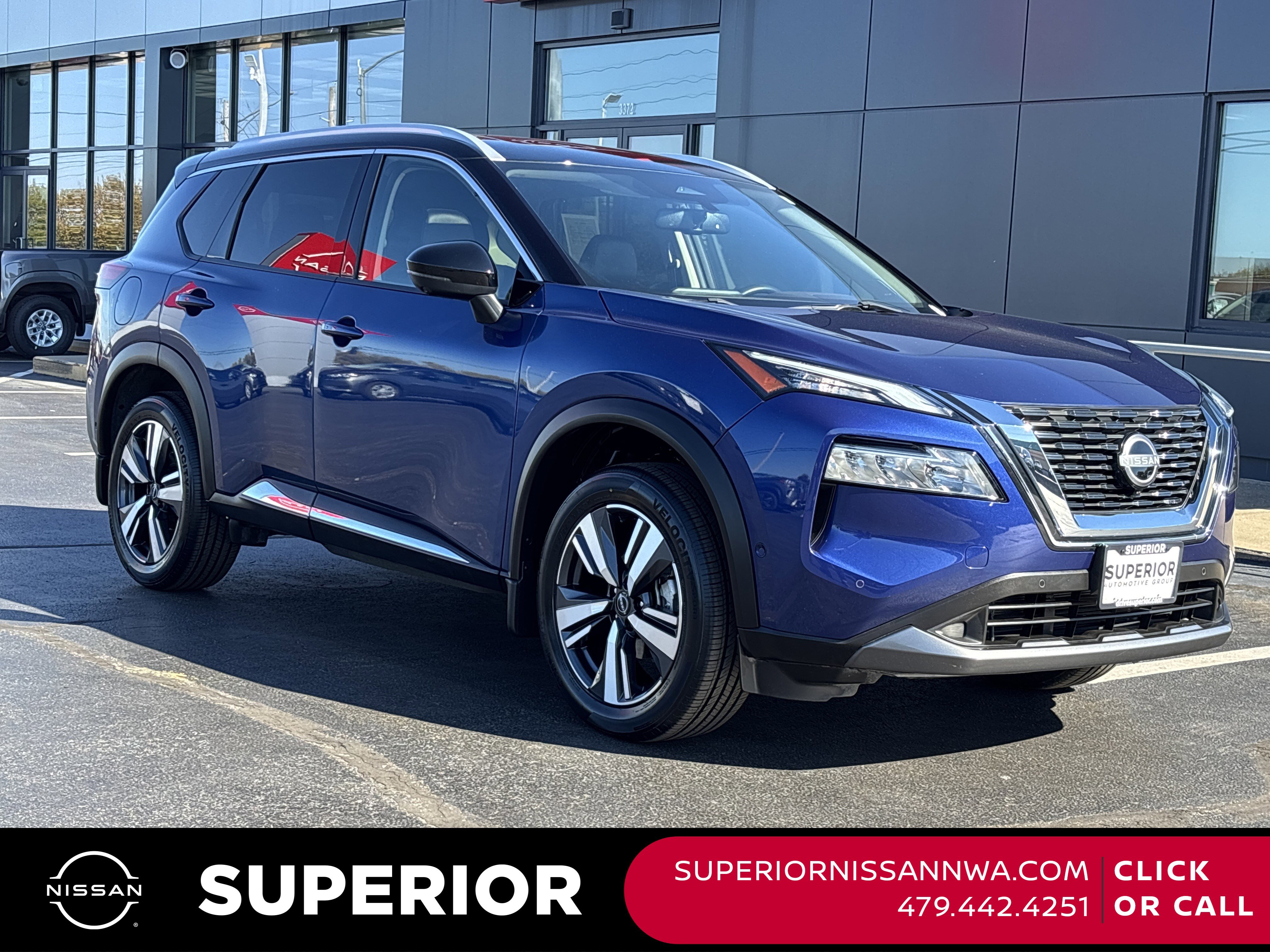 2023 Nissan Rogue SL's photo