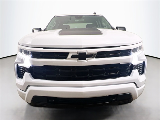 2024 Chevrolet Silverado 1500 RST photo 2