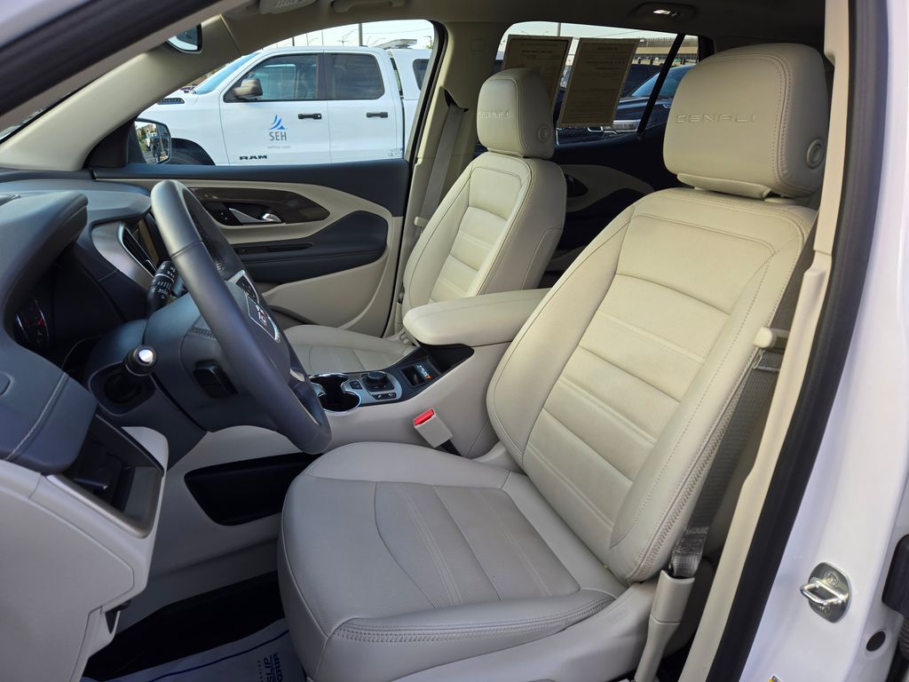 2023 Gmc Terrain Denali photo 12