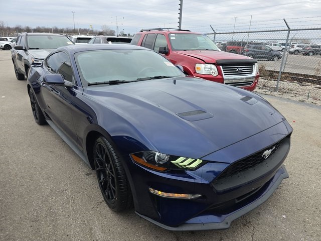 2019 Ford Mustang EcoBoost Premium photo 2