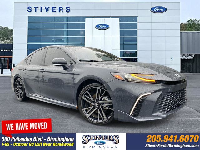 2025 Toyota Camry XSE's photo