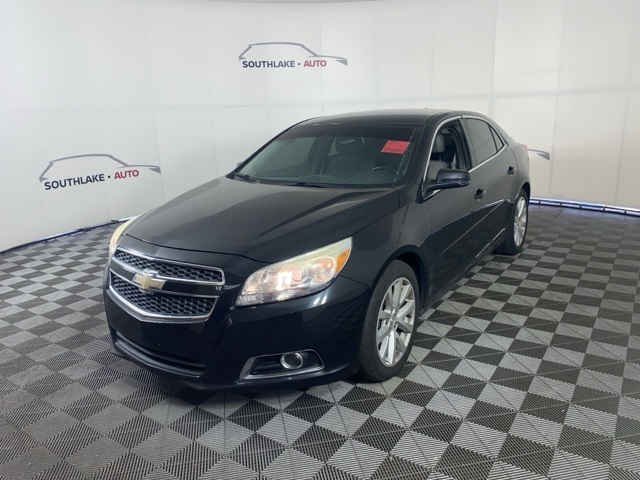 2013 Chevrolet Malibu 2LT photo 2