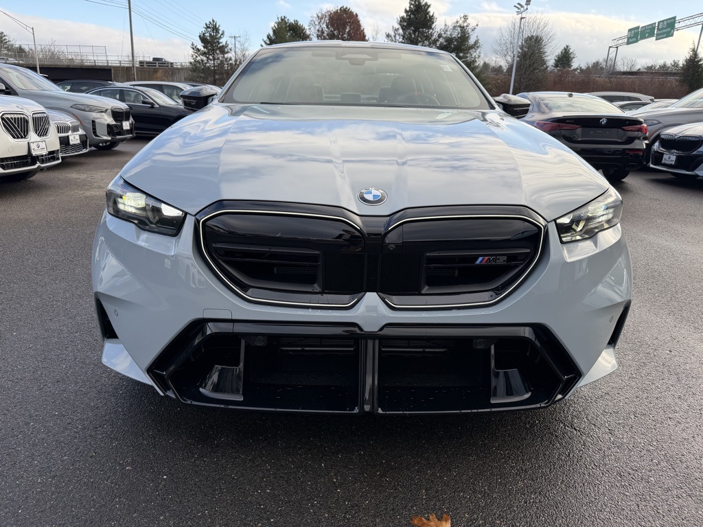 2026 Bmw M5 5 photo 2
