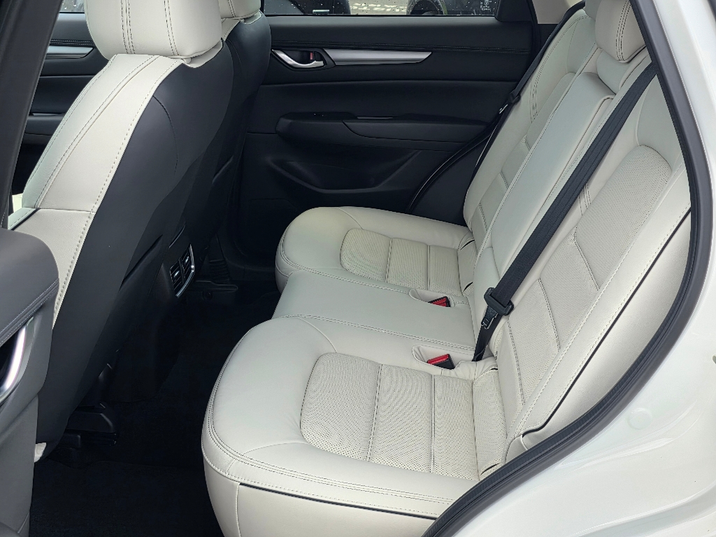 2025 Mazda CX-5 2.5 S Carbon photo 11