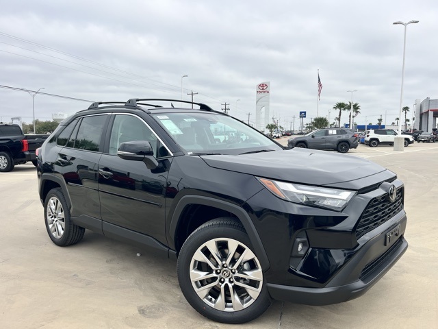 2025 Toyota RAV4 XLE Premium's photo