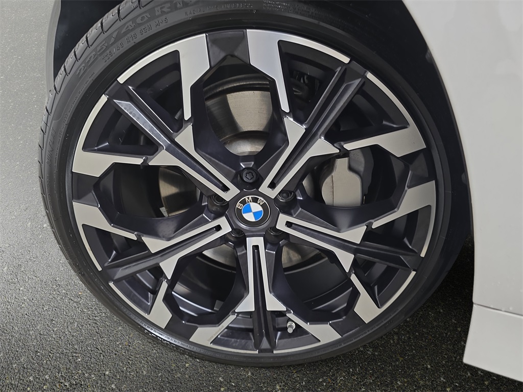 2025 Bmw 330i xDrive Sedan photo 29