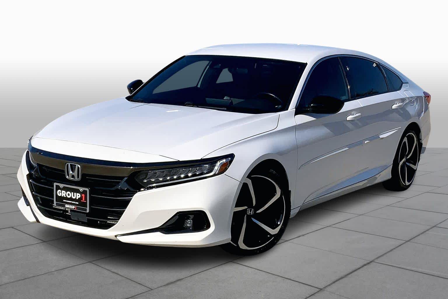 2022 Honda Accord Sport's photo