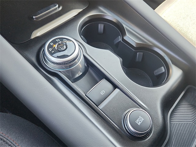 2025 Ford Explorer photo 12