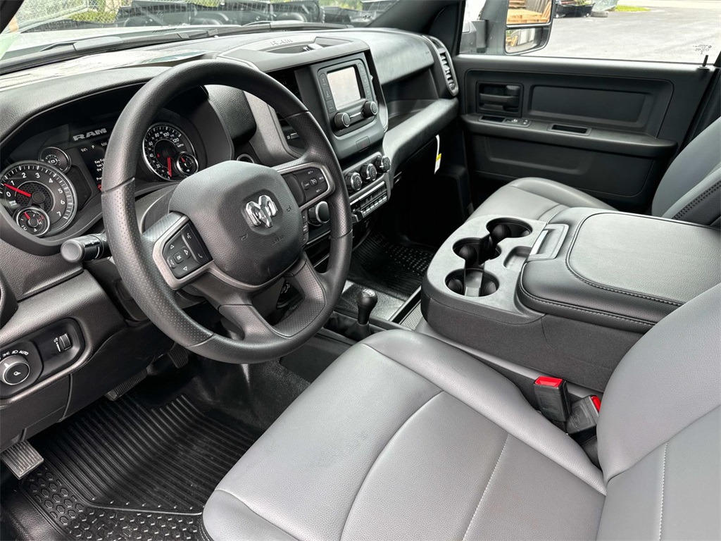 2024 Ram 2500 Tradesman photo 23