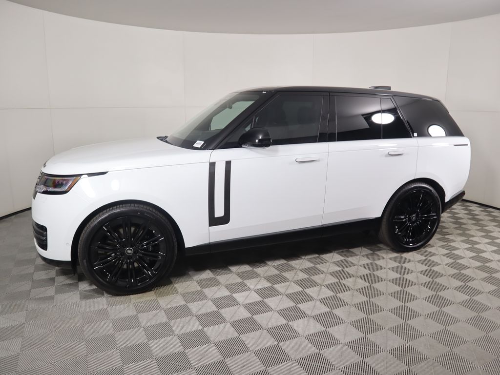 2025 Land Rover Range Rover SE photo 8