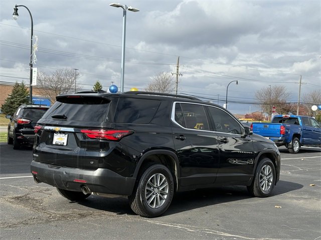 2023 Chevrolet Traverse Cloth photo 3