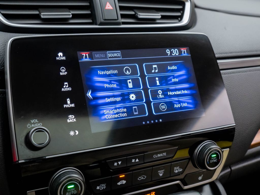 2019 Honda CR-V Touring photo 18