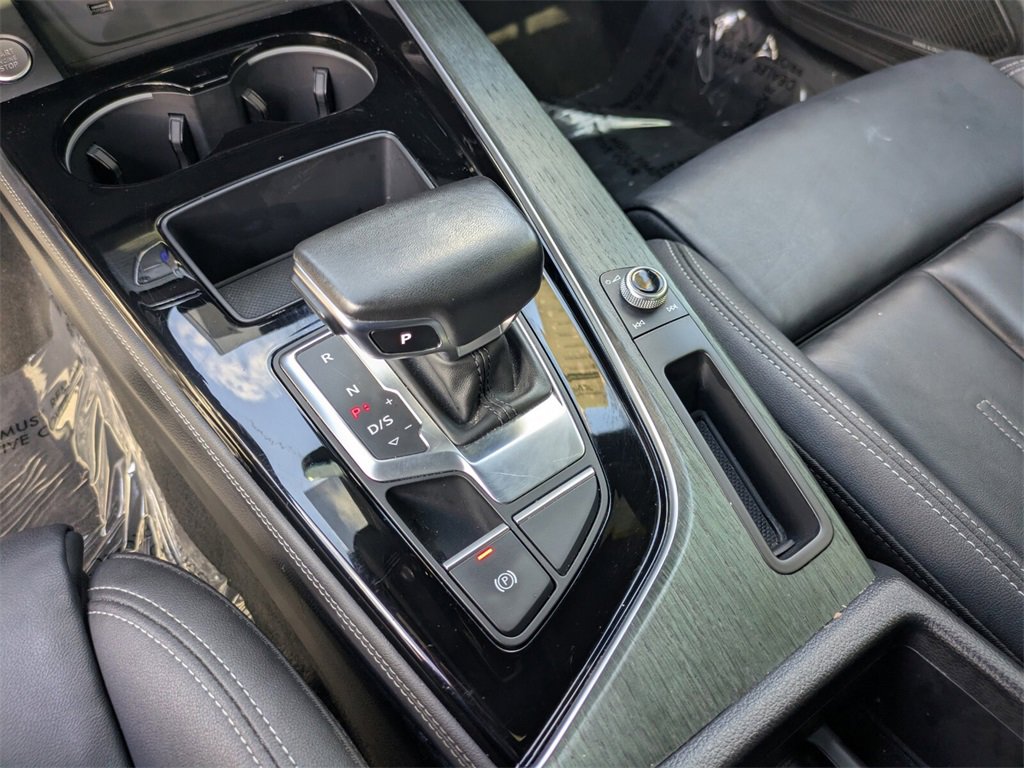 2024 Audi A4 S line Premium Plus 45 TFSI Quattro photo 23