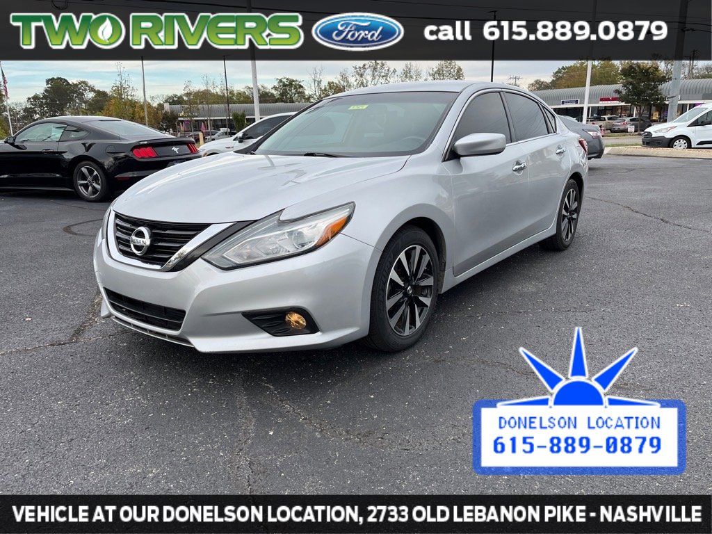 2018 Nissan Altima 2.5 SV photo 2