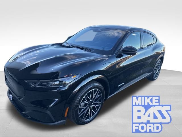 2025 Ford Mustang Mach-E Premium AWD's photo