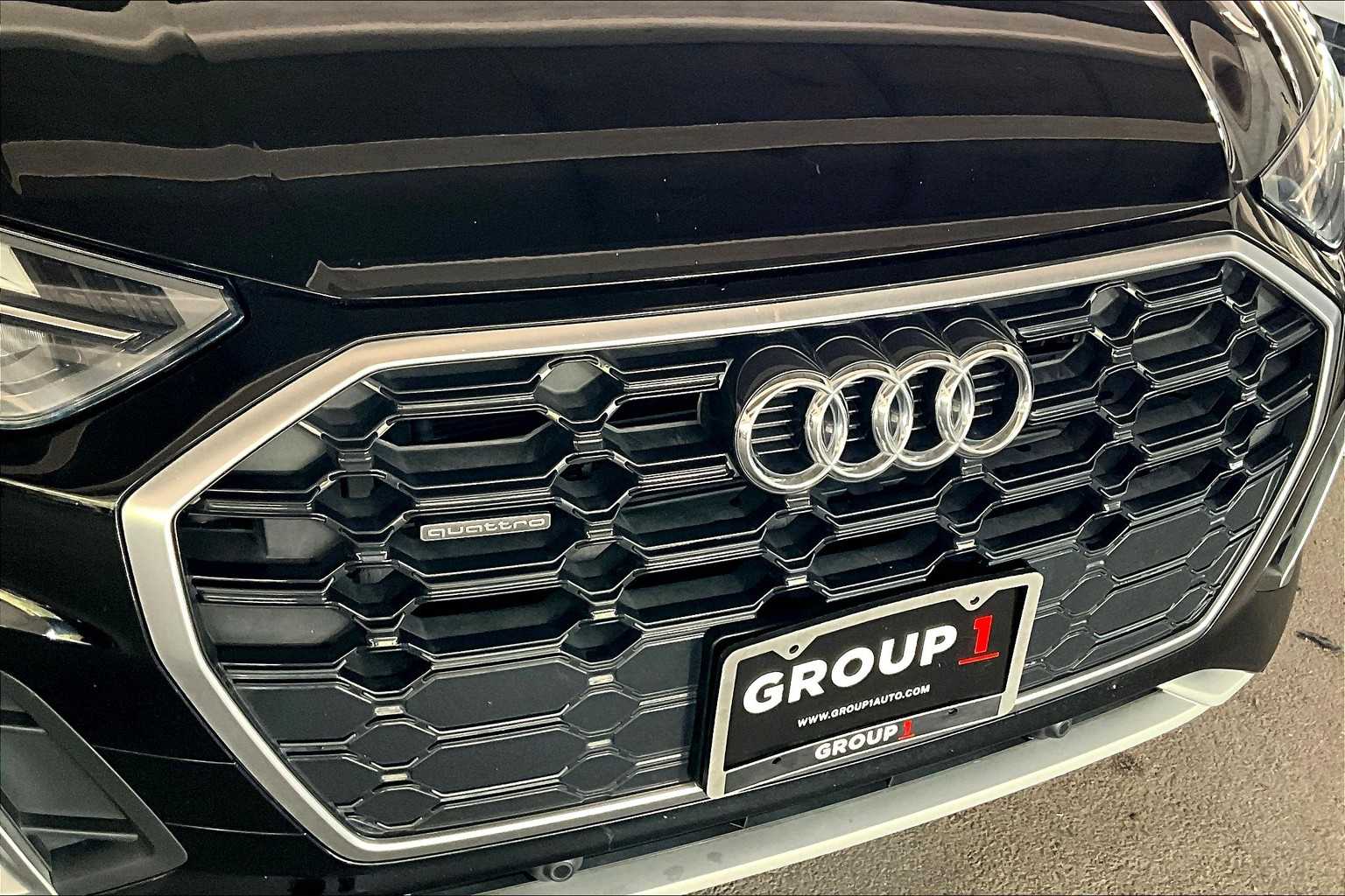 2022 Audi Q5 S line Premium photo 28