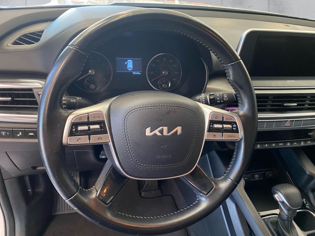 2022 Kia Telluride LX photo 6