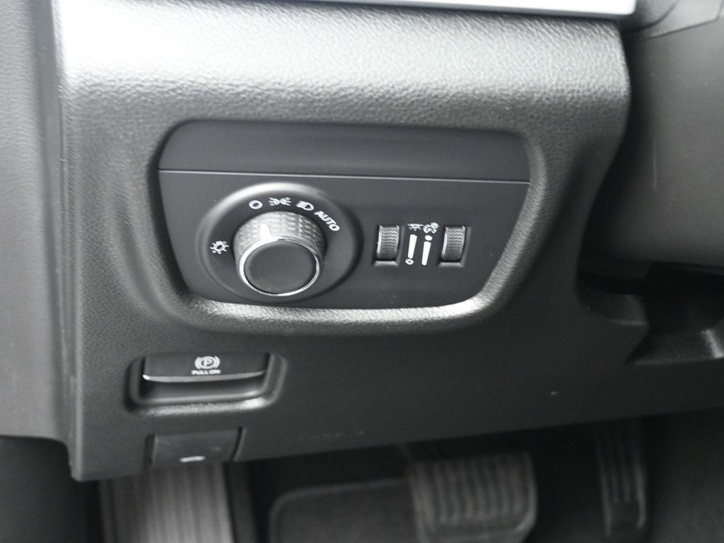 2025 Jeep Grand Cherokee Altitude X photo 19