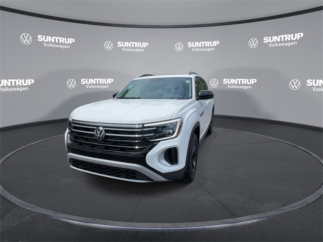 2025 Volkswagen Atlas Peak Edition SE Technology photo 6