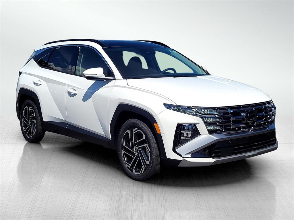 2025 Hyundai Tucson Limited photo 2