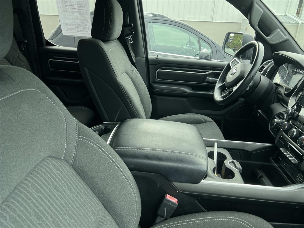 2019 Ram 1500 Big Horn Lone Star photo 6