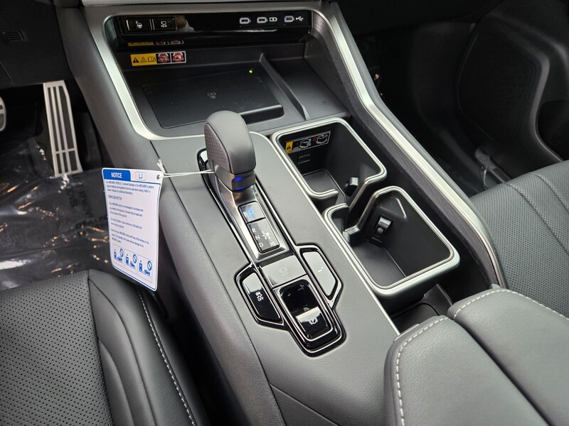 2026 Lexus TX 500h F SPORT Performance Premium photo 11