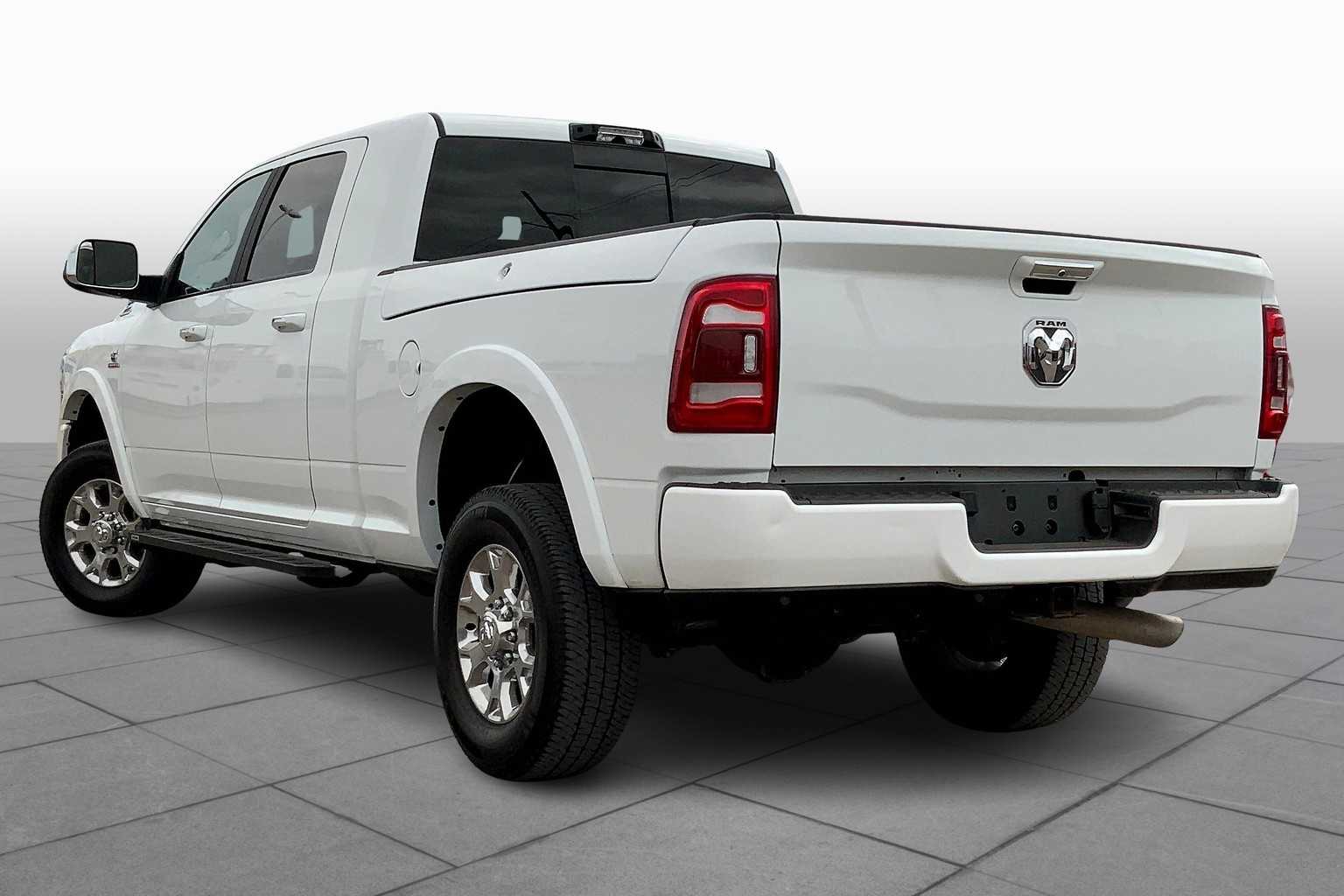 2022 Ram 2500 Laramie photo 10