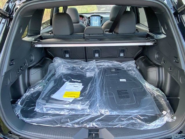 2025 Subaru Forester Premium photo 16