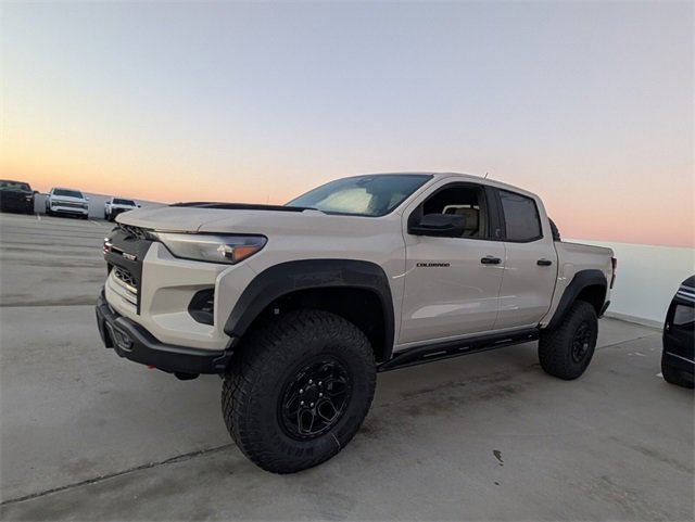 2026 Chevrolet Colorado ZR2 photo 3